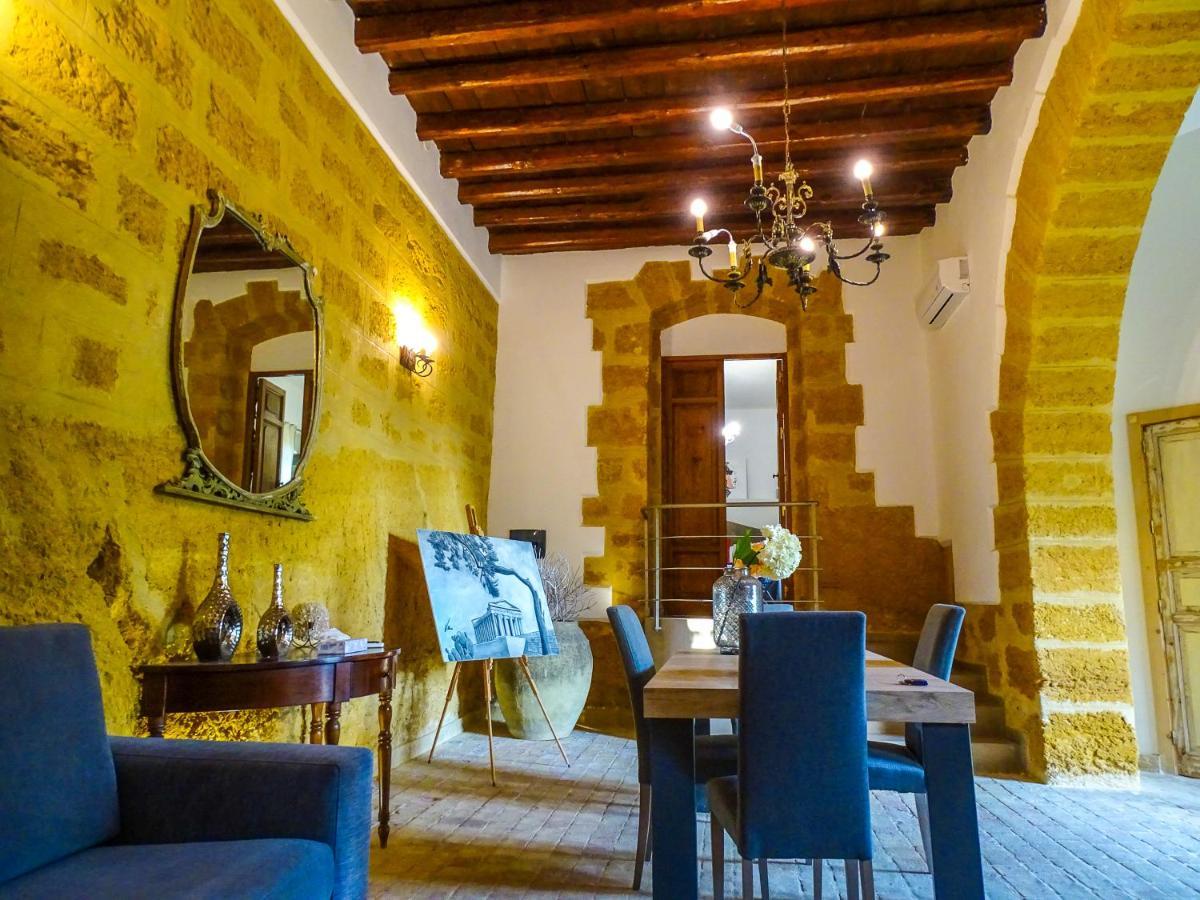 Villa La Lumia B&B Suites&Apartments Agrigento Esterno foto
