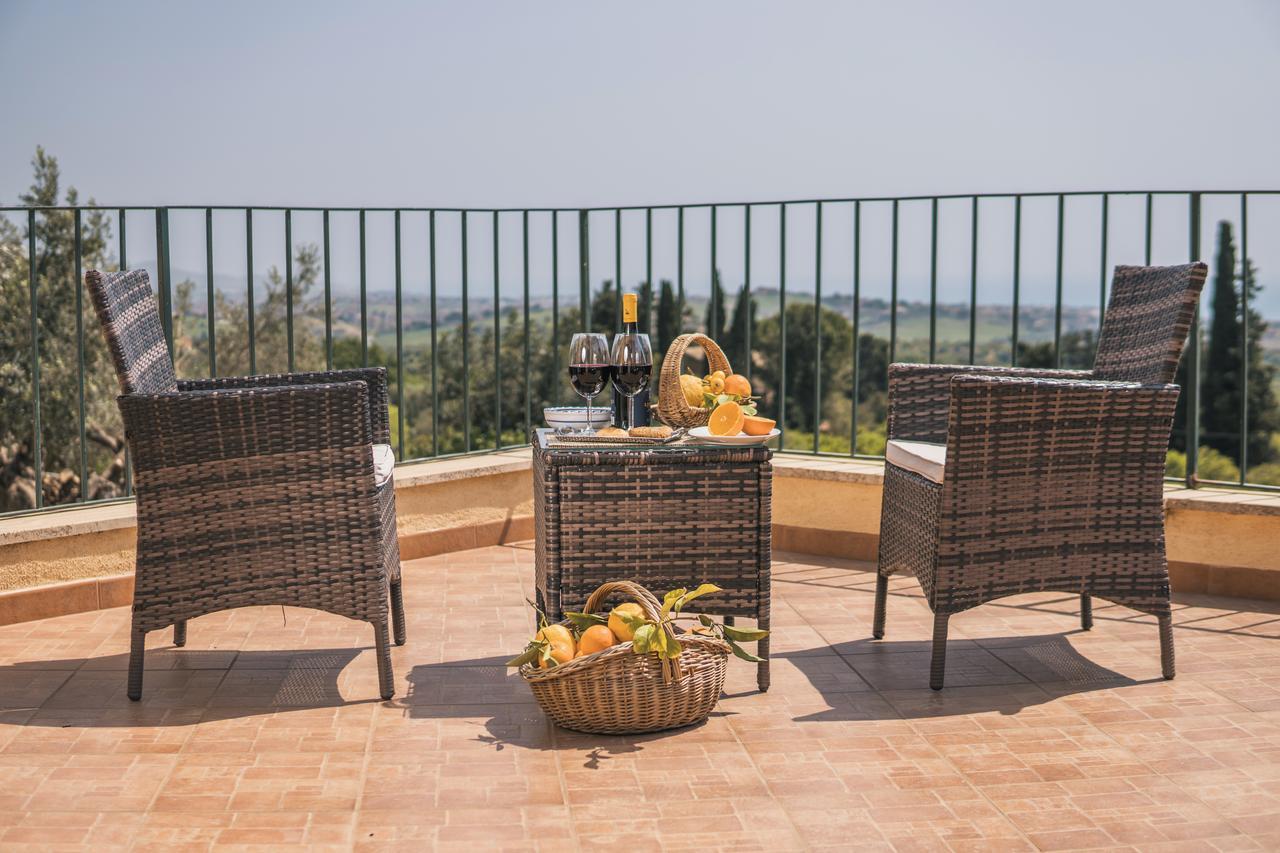 Villa La Lumia B&B Suites&Apartments Agrigento Esterno foto